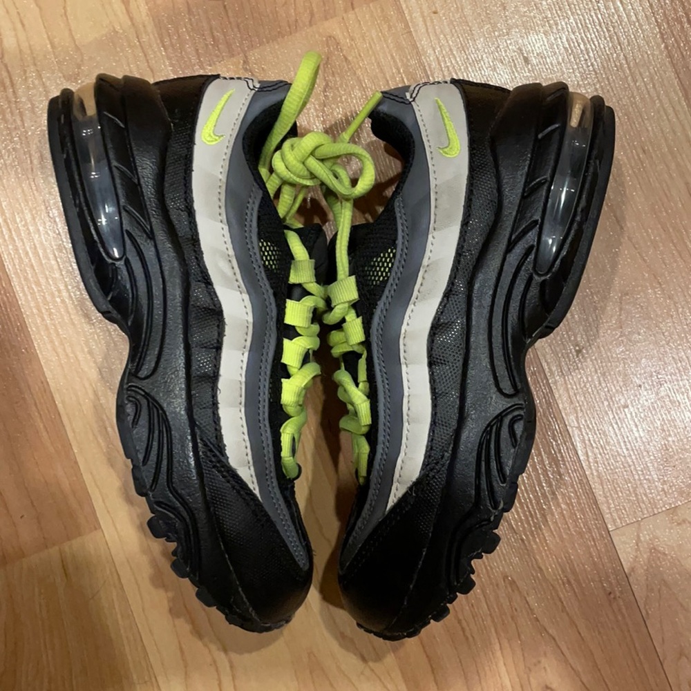 Nike air max